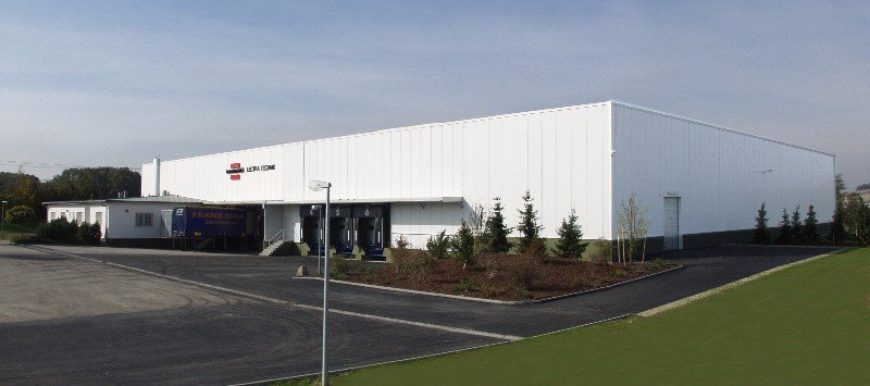 1995: Bouw van fabriek Lectra Technik in Oostenrijk en uitbreidingswerken tot 2004